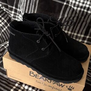BearPaw Black Skye Chukka boots for Women